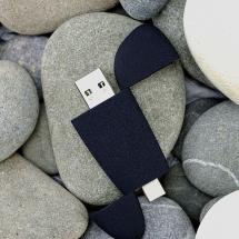 Флешка Pebble Type-C, USB 3.0, черная, 16 Гб / Миниатюра WWW (1000)